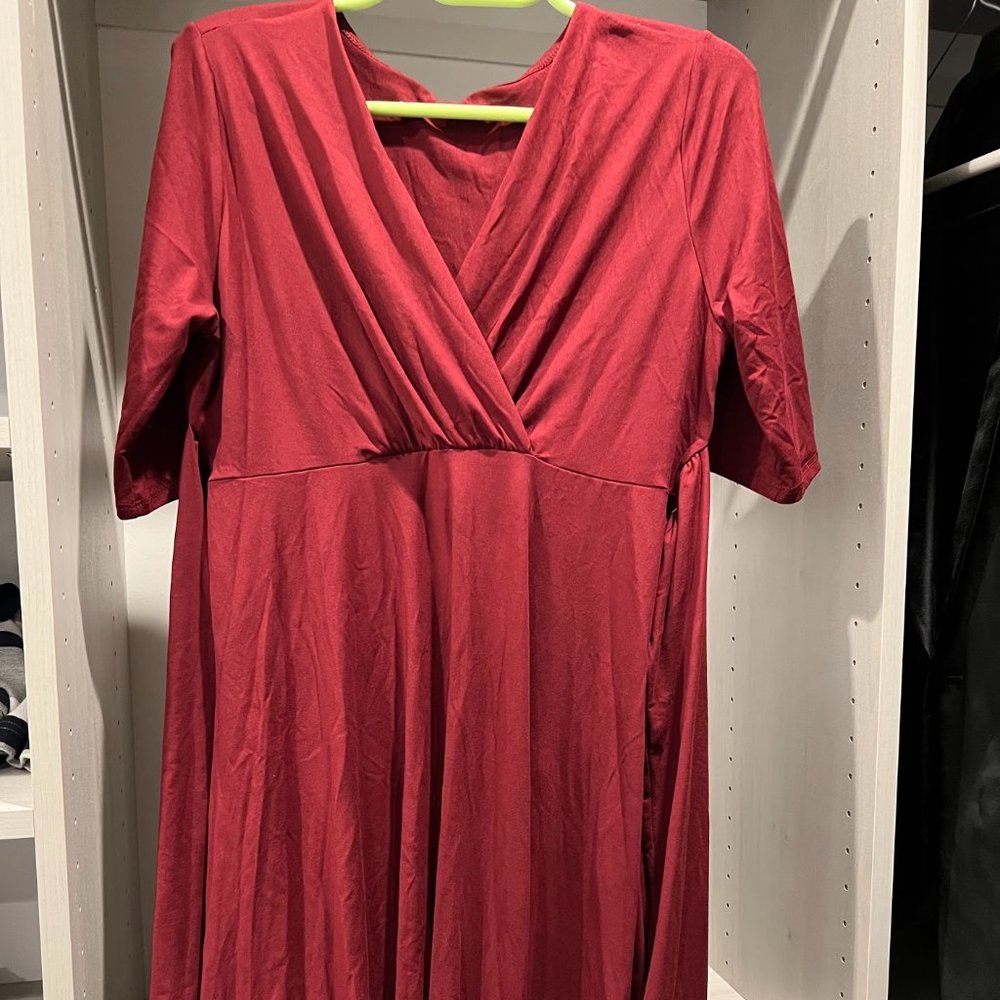 Mother Bee maternity dress